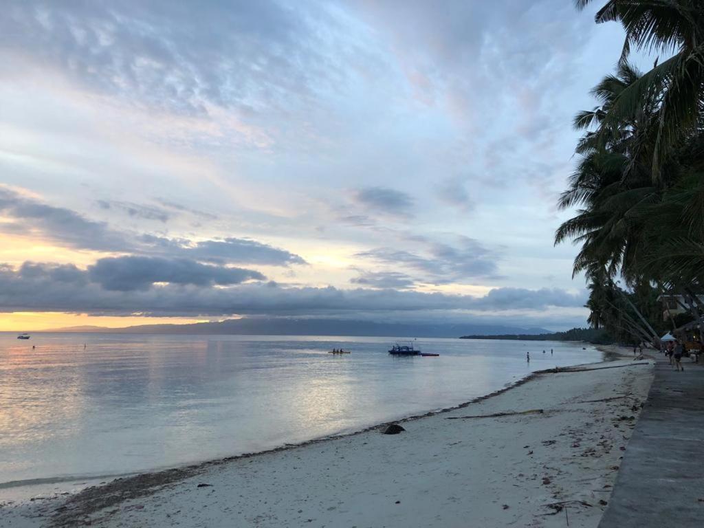 Sea View Resort Siquijor Exterior foto